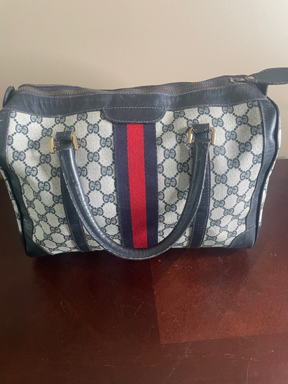 Gucci Sherry Line GG Supreme Boston Bag